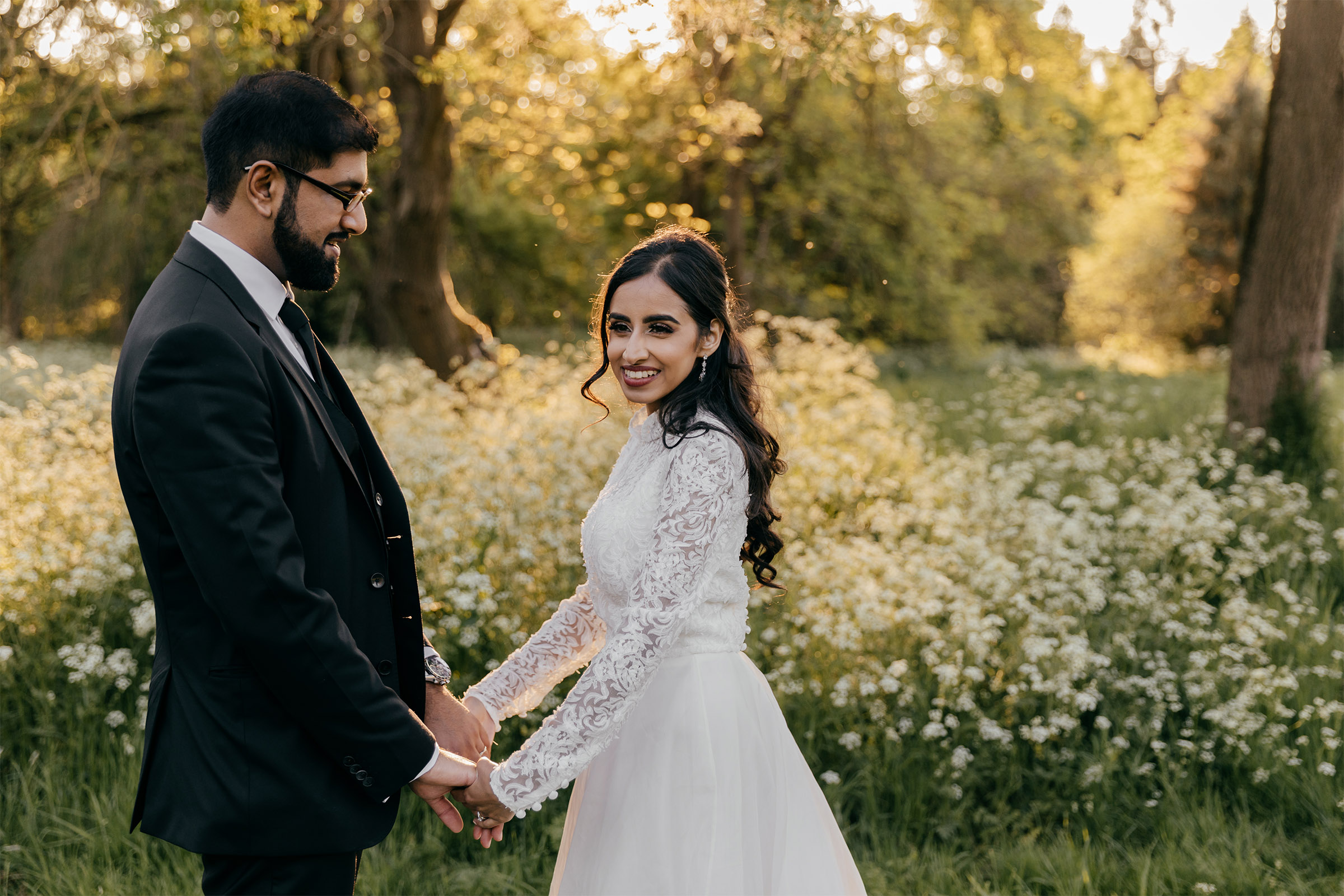 Creative-Cotswolds-Wedding-Photographer