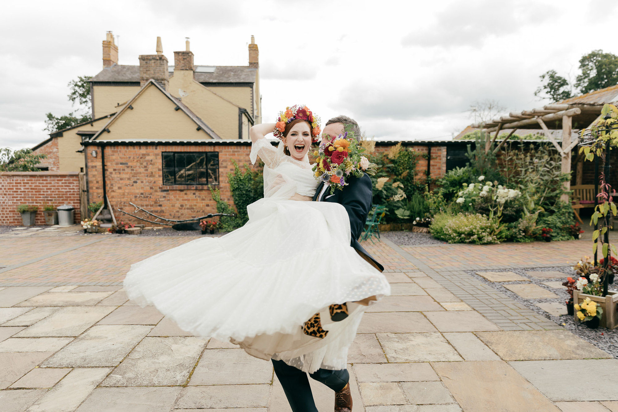 Creative-Wedding-Photographer-Cotswolds-17